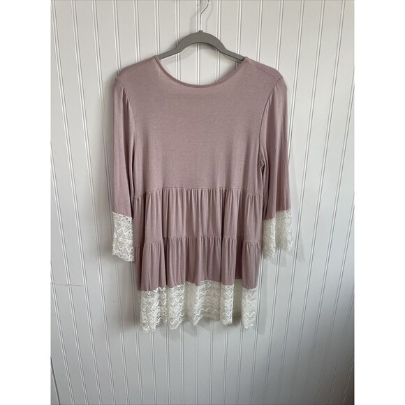 Womens Medium Pink with Ivory Lace Trim Tiered Babydoll Tunic Top - Picture 2 of 9